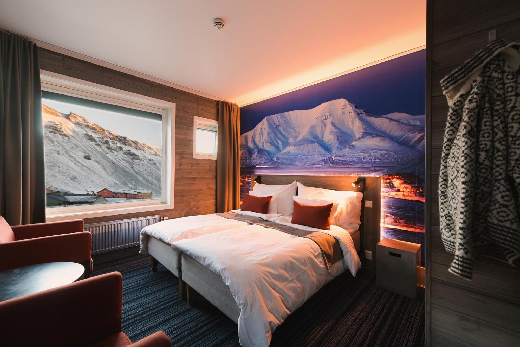Svalbard Hotell | Polfareren Лонг'їр Екстер'єр фото