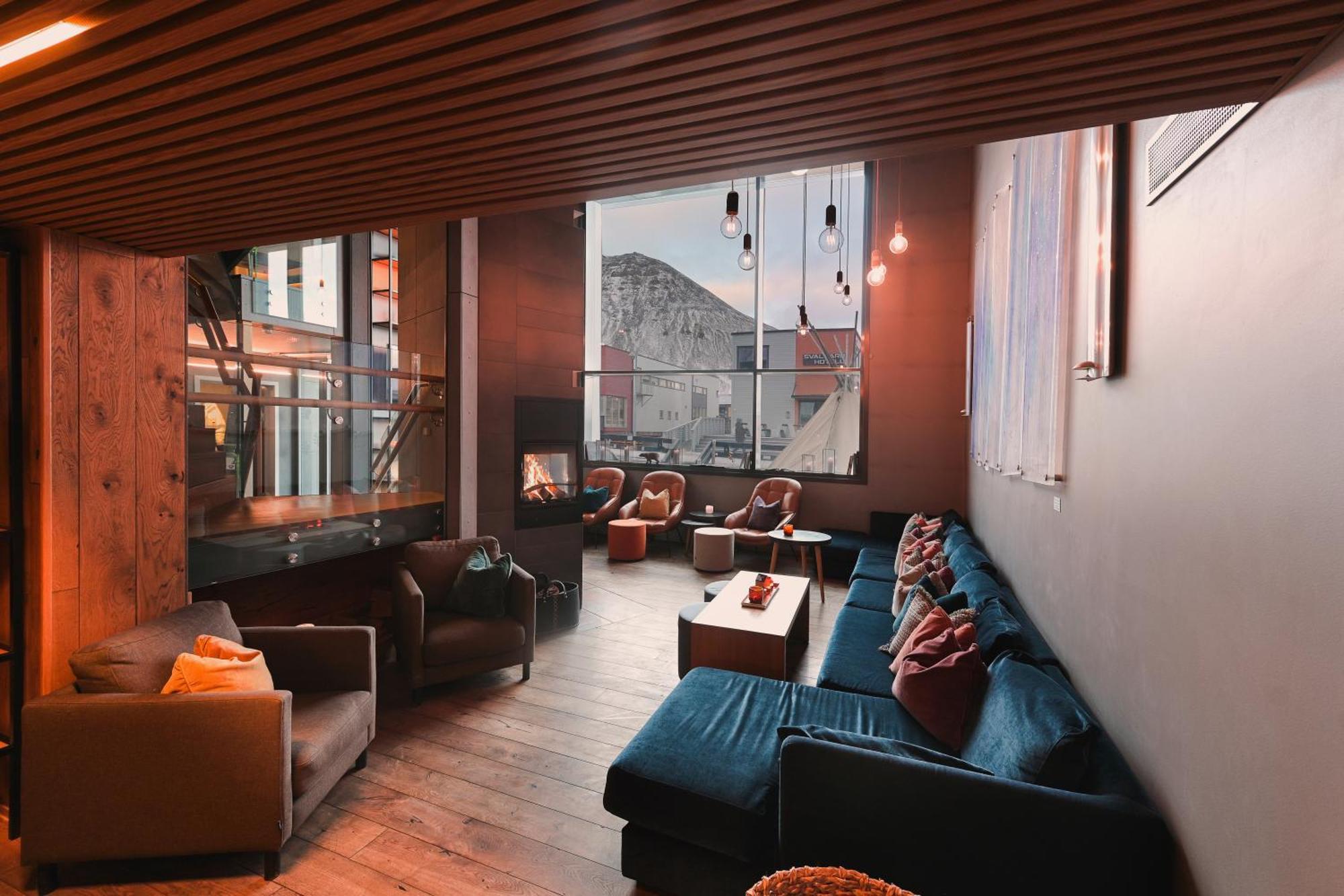 Svalbard Hotell | Polfareren Лонг'їр Екстер'єр фото